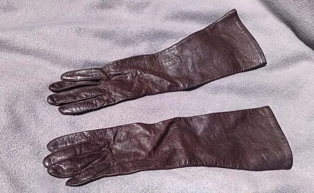 VTG Women’s 6.5 Italian Leather Gloves Brown Silk Lined Long Opera Length